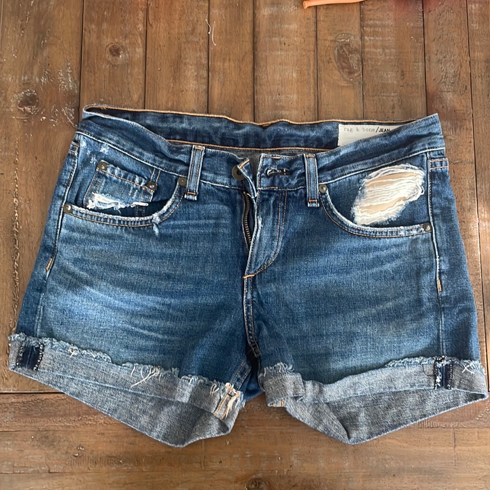 Rag & Bone size 24 cuffed distressed jean shorts